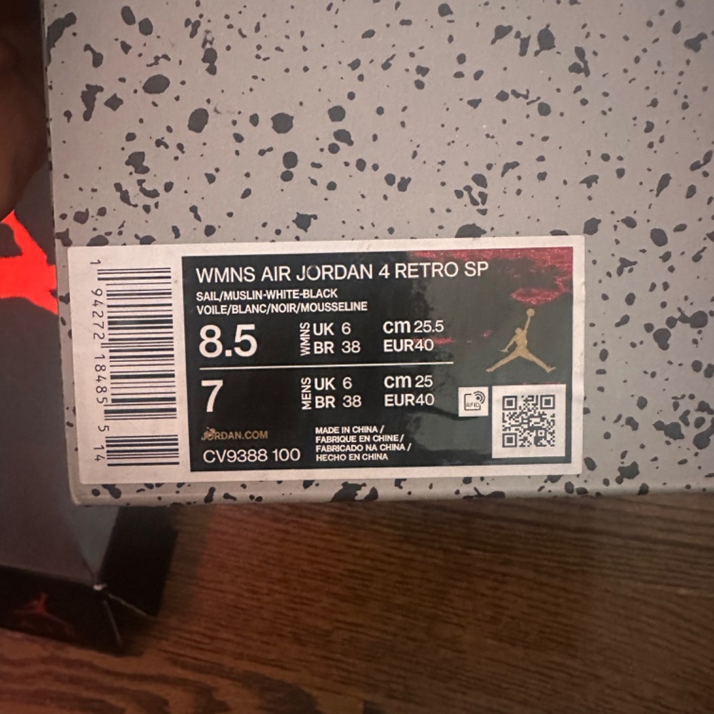 Off white Jordan 4s - Picture 3 of 4